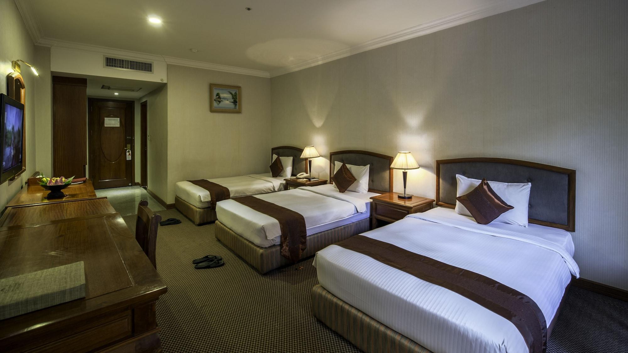 Angkor Howard Hotel Siem Reap Exterior foto