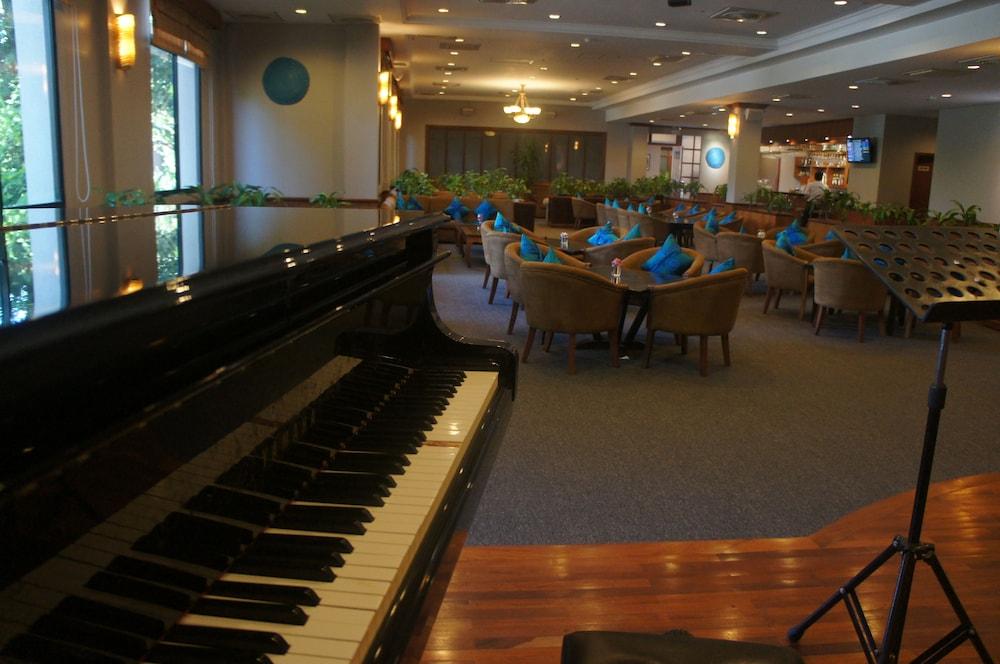 Angkor Howard Hotel Siem Reap Exterior foto