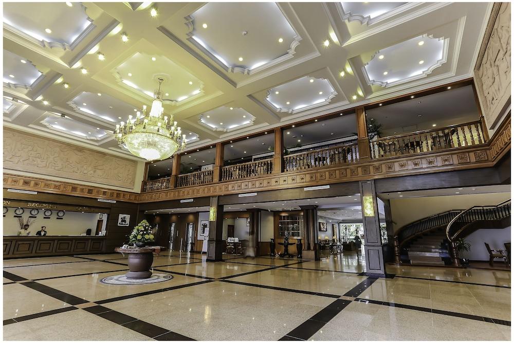 Angkor Howard Hotel Siem Reap Exterior foto