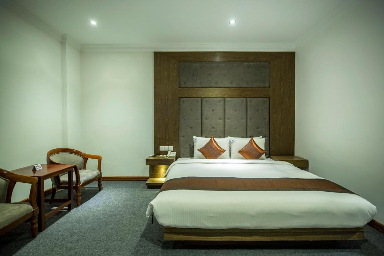 Angkor Howard Hotel Siem Reap Exterior foto